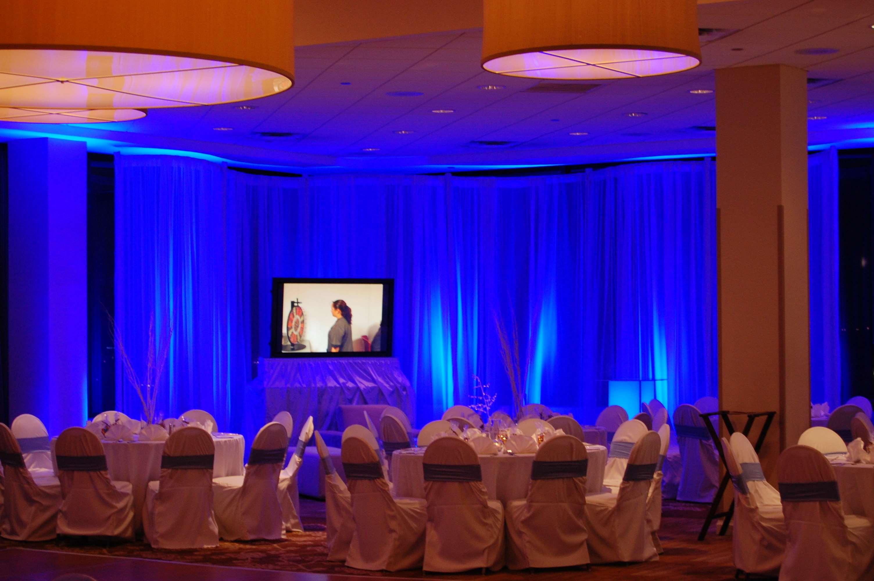 Doubletree By Hilton Hotel And Conference Center Chicago North Shore Скоки Екстериор снимка