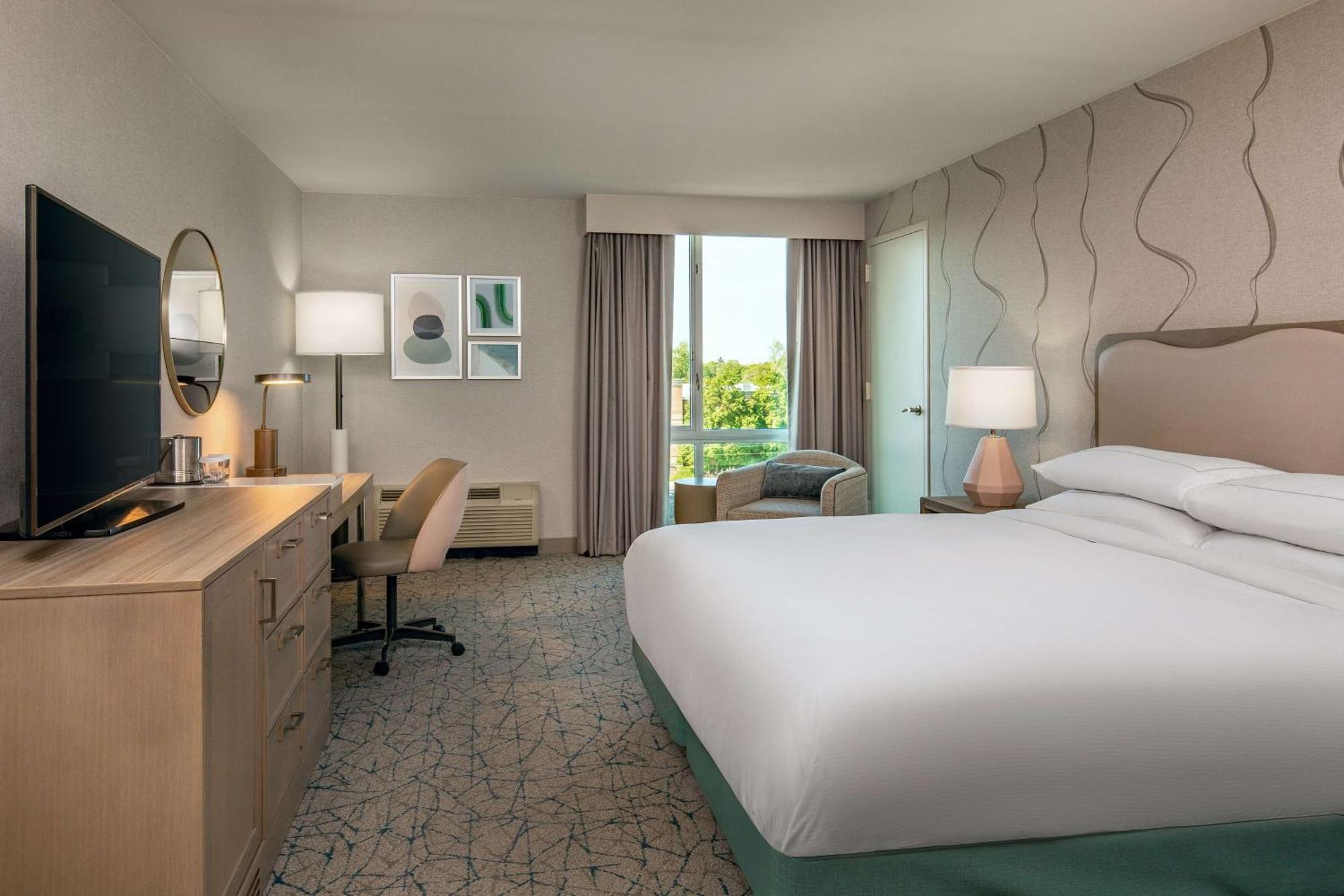 Doubletree By Hilton Hotel And Conference Center Chicago North Shore Скоки Екстериор снимка